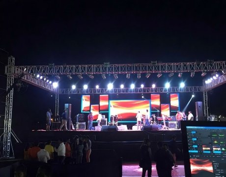 Vanxled Rental LED Display Solutions — Multi-Size, Indoor & Outdoor Ready