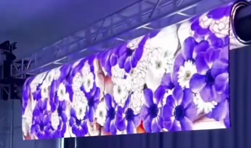 Unexpectedly, LED Screens Can Now “Roll Up”! LED Curtain Screen LED Rollable Display